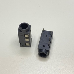 TRRS連結座
